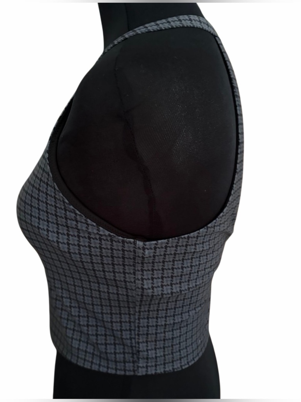 Gilly Hicks Recharge cinch houndstooth Racerback top size M. - Picture 7 of 9